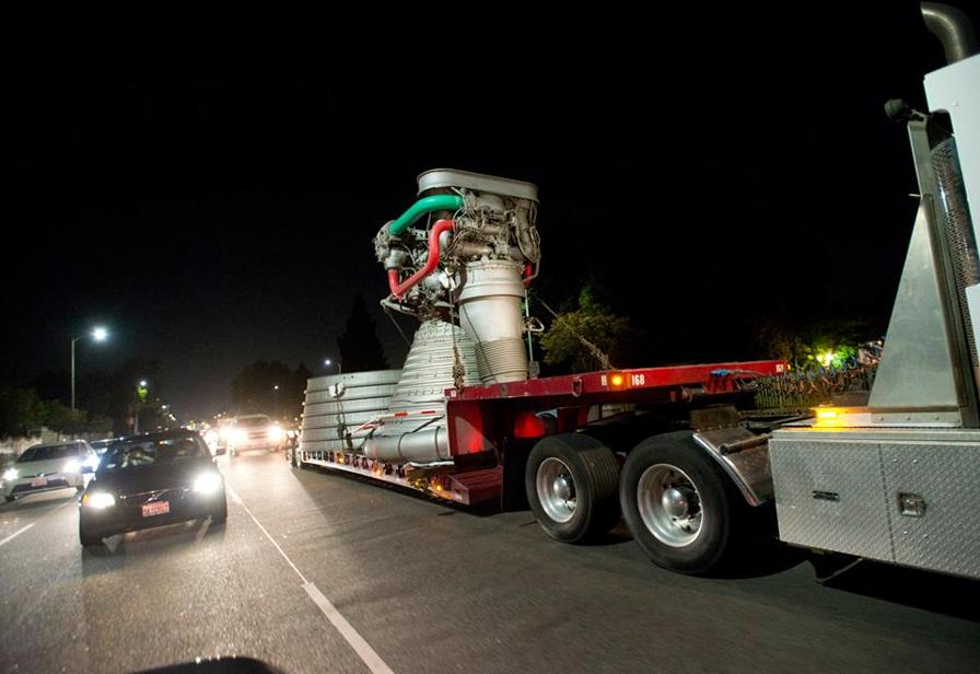 F-1 rocket engine EM-1 (Engineering Mockup 1) during its move from the
    old Rocketdyne headquarters in Canoga Park the De Soto Ave facility