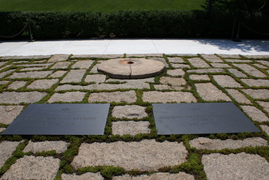 Eternal Flame and graves of John Fitzgerald Kennedy and Jacqueline Bouvier Kennedy Onassis at Arlington National Cemetery
