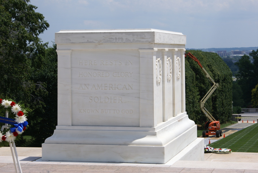Tomb of the Unknowns at Arlington National Cemetery