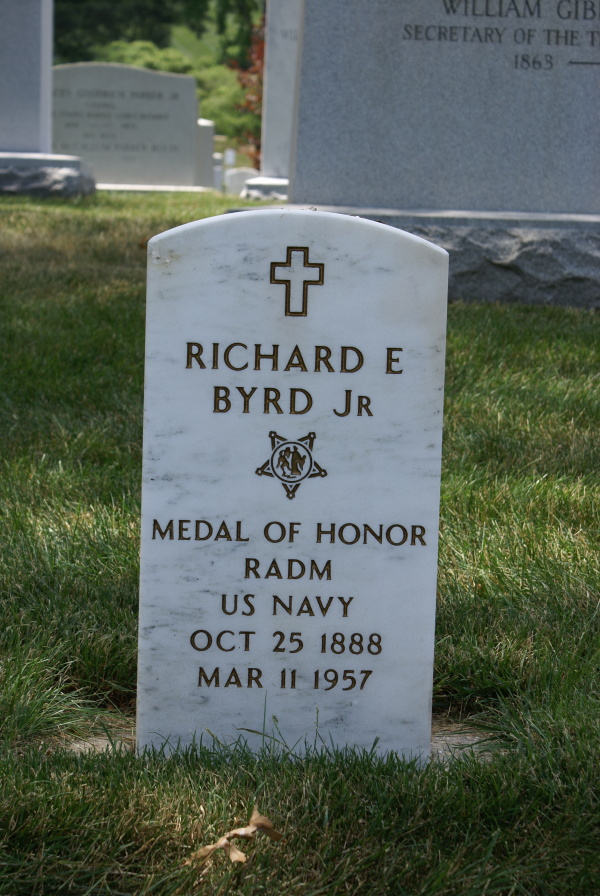 Grave of Richard Byrd at Arlington National Cemetery
