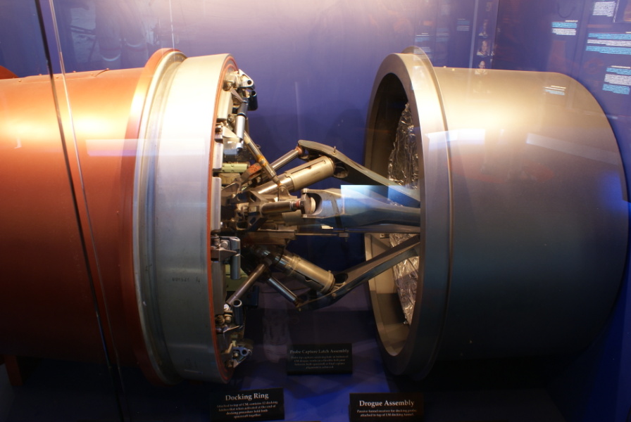 Apollo Probe & Drogue System at Kansas Cosmosphere