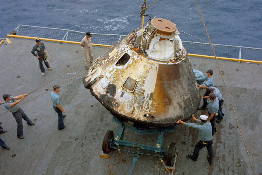 SA-501 AS-501 Apollo 4 Command Module Block I hatch with simulated unified Block II hatch seal