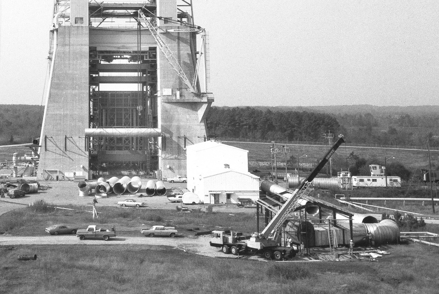 Construction of S-IC Test Stand Building 4658 blower facility