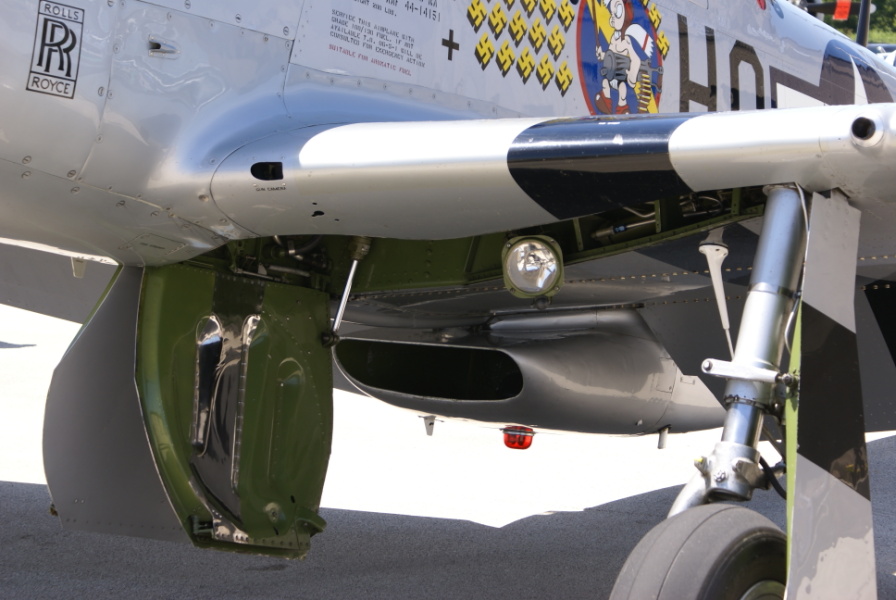 P-51 Petie 2nd main gear fairing door and main air scoop