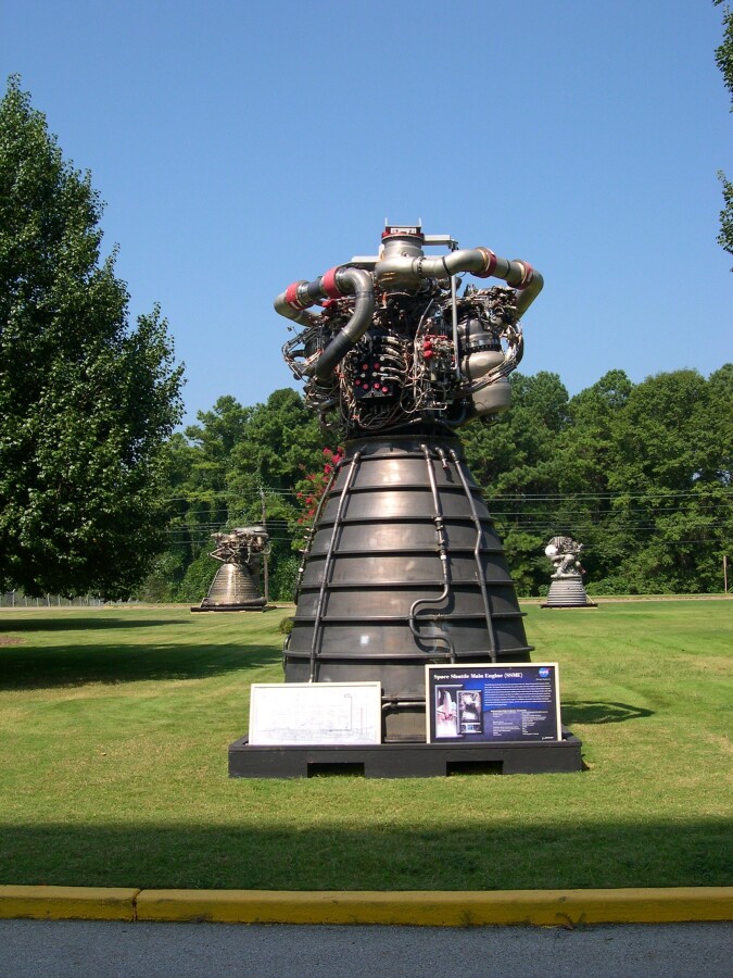 Space Shuttle Main Engine (SSME) in Earlier Building 4200 Engine Display at Marshall Space Flight Center Engine Displays