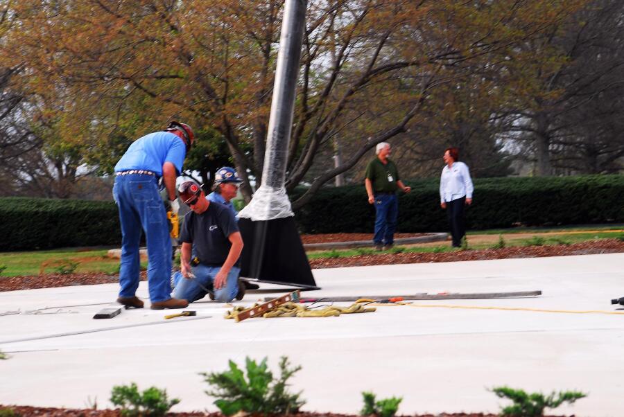 Building 4200 Engines Throat Support Installation (April 8, 2008) at Marshall Space Flight Center Engine Displays