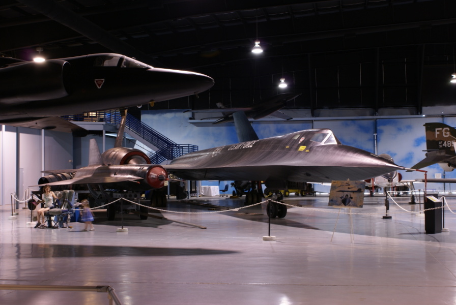 D-21 and SR-71 at dsc64122.jpg.