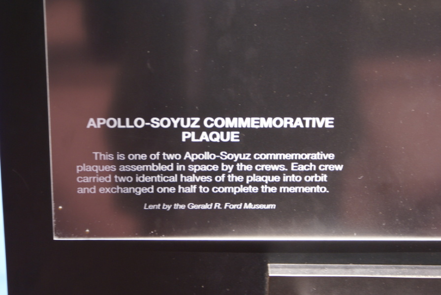 Sign accompanying the Apollo-Soyuz commemorative plaque in Apollo-Soyuz Test Project Display at National Air & Space Museum