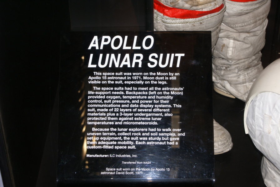 Sign accompanying Scott's Apollo 15 Suit at National Air & Space Museum
