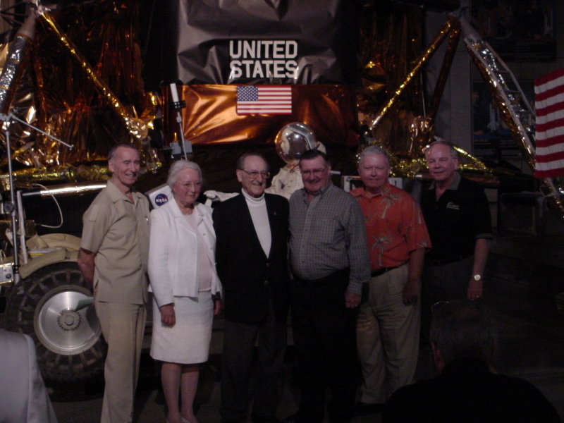 Walt Cunningham, Dorothy Davidson, Dr. George Mueller, Dick Gordon, Bill Gurley, and Larry Capps at the Third Annual Saturn/Apollo Reunion (2006) at the U.S. Space & Rocket Center.