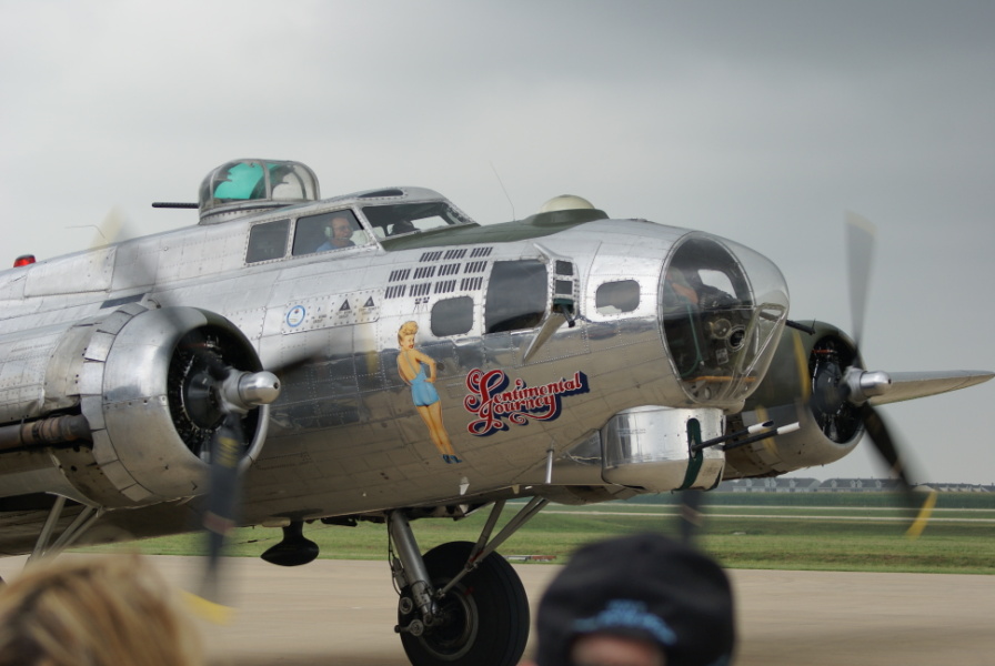 B-17 Sentimental Journey landing and taxiing