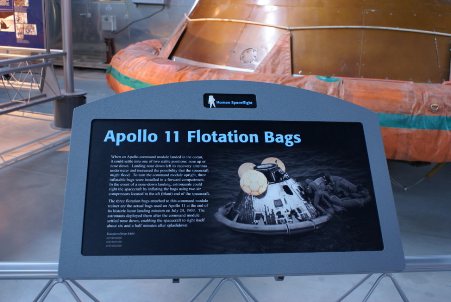 Sign accompanying Apollo Boilerplate BP-1102A's uprighting bags flotation bags at Udvar-Hazy Center