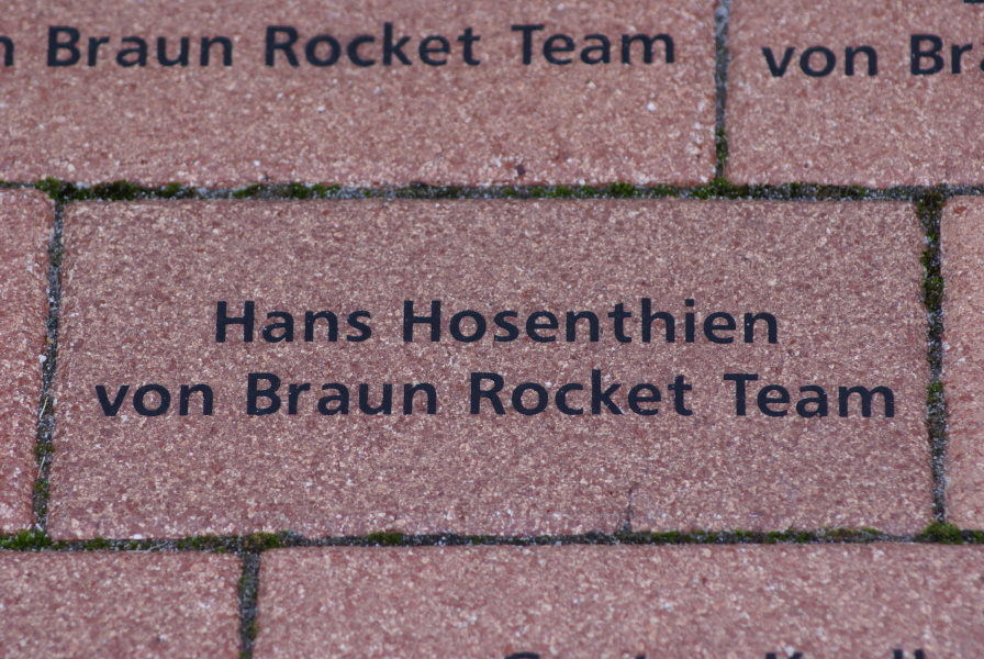 Hans Hosenthien